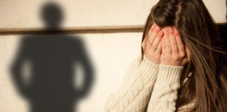 ασελγεια βιασμος σε ανηλικη