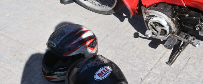 Τροχαίο στο κέντρο της Λάρισας: Στο νοσοκομείο 30χρονος κούριερ ατυχημα με κουριερ λαρισα