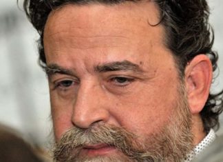 Δικάζεται ξανά ο π. Γεώργιος Δεληκώστας επειδή ζητά να παντρευτεί δεύτερη φορά πατερ Γεωργιος δικη