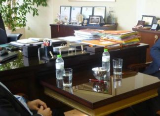 Επίσκεψη στο Δήμαρχο Λαρισαίων πραγματοποίησε ο Δημήτρης Παπαδημούλης Επίσκεψη στο Δήμαρχο Λαρισαίων πραγματοποίησε ο Δημήτρης Παπαδημούλης