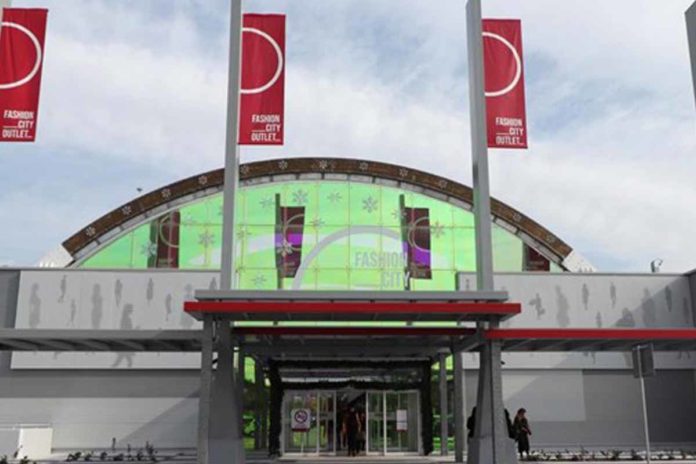 Διήμερο προσφορών με εκπτώσεις έως 80% στο Fashion City Outlet Διήμερο προσφορών με εκπτώσεις έως 80% στο Fashion City Outlet