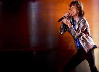 θα υποβληθεί σε επέμβαση αντικατάστασης βαλβίδας στην καρδιά