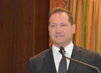 Ο Αχιλλέας Νταβέλης για δεύτερη θητεία πρόεδρος του ΣΘΕΒ