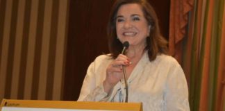 Ντόρα σε Ιερώνυμο: Δυστυχώς σας κέρδισε η εκκλησία και όχι η πολιτική!