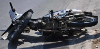 Τροχαίο με μηχανάκι στη Λάρισα – Στο νοσοκομείο ο δικυκλιστής