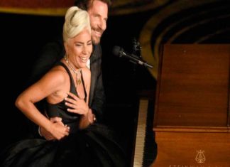 Η Lady Gaga έβρισε θαυμαστές όταν τη ρώτησαν για τον Μπράντλεϊ Κούπερ