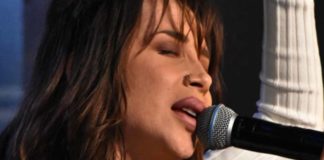 Η Πάολα θα ερμηνεύσει Μίκη Θεοδωράκη