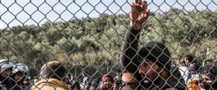 Πληθαίνουν τα επεισόδια στο hot spot μεταναστών στη Λάρισα