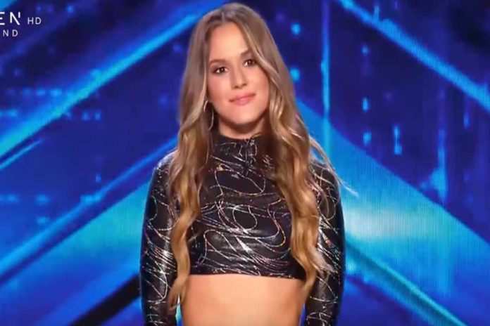 Εκρηκτική και σέξι εντυπωσίασε η Φαρσαλινή τραγουδίστρια και προκρίθηκε στην επόμενη φάση του X Factor Εκρηκτική και σέξι εντυπωσίασε η Φαρσαλινή τραγουδίστρια και προκρίθηκε στην επόμενη φάση του X Factor