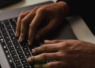 Απίστευτη απάτη: Απέσπασαν σχεδόν 1 εκατ. ευρώ από επιχειρηματίες Απίστευτη απάτη: Απέσπασαν σχεδόν 1 εκατ. ευρώ από επιχειρηματίες