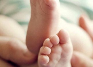 Δικαστήρια Λάρισας: Η ιστορία με τις παράνομες υιοθεσίες βρεφών Δικαστήρια Λάρισας: Η ιστορία με τις παράνομες υιοθεσίες βρεφών