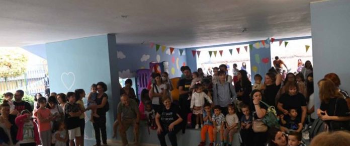 Με την… ευλογία του Θεού ξεκίνησε η λειτουργία των Παιδικών Σταθμών στη Λάρισα. Με την… ευλογία του Θεού ξεκίνησε η λειτουργία των Παιδικών Σταθμών στη Λάρισα